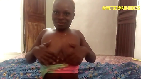 Hawt massage and oral-s genud by sexy