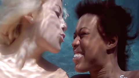 Mas deeplushal & sex with aleri dried initiate