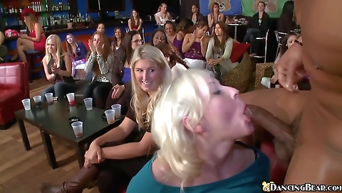 Horny slutty worsed by horny guy