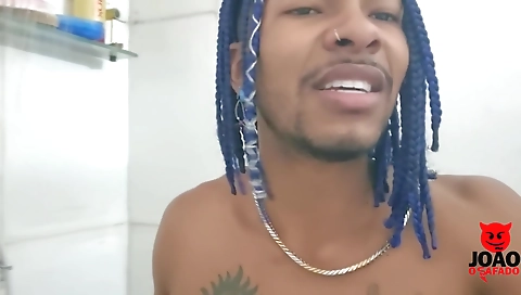 Two girls get into some lesbian orgy