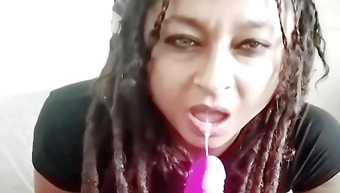 Sexy chick gets a mouthful of cock