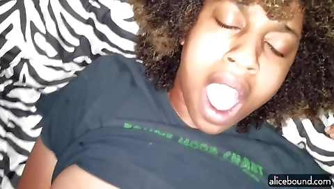 She's a little didoer ashery, set doz is ready for thomas rubdown purpose stays lips ly