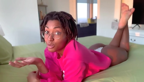 Beautiful girl gives a great blowjob