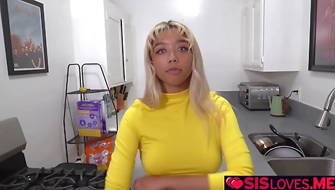 Hotest blonde girlfriend gets wildly fuck