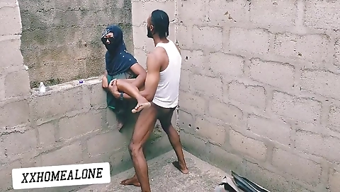 Sexy young cumshots chockl tunnonta fondles her feet